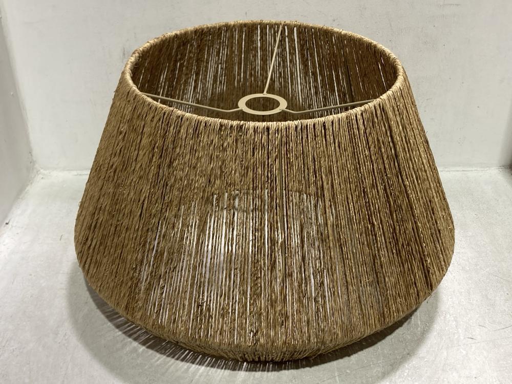 Lot 1149  
            Chesterfield SR44 - Parcel Delivery Only 

                
BELIANI BIRAU LIGHT SHADE - ITEM NO. 31303 (LOCATION: C3)