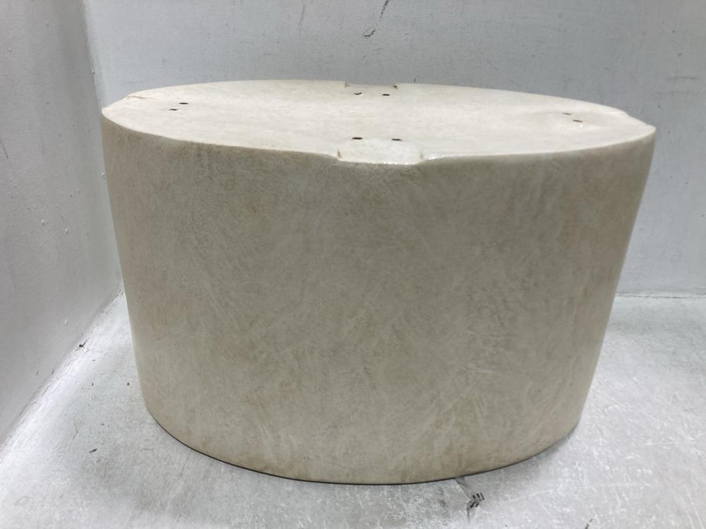 Lot 1153  
            Chesterfield SR44 - Parcel Delivery Only 

                
BELIANI CONZA TABLE - ITEM NO. 42890 - (LOCATION: C3)