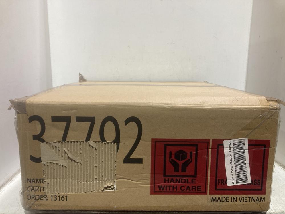 Lot 1160  
            Chesterfield SR44 - Parcel Delivery Only 

                
BELIANI CHANDELIER IN LIGHT BROWN (LOCATION: C4)