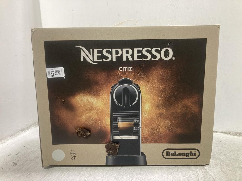 Lot 1176  
            Chesterfield SR44 - Parcel Delivery Only 

                
DELONGHI NESPRESSO CITIZ COFFEE MACHINE (LOCATION: C4)