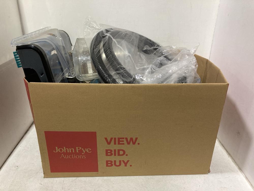 Lot 1192  
            Chesterfield SR44 - Parcel Delivery Only 

                
TOWER AIR FRYER IN BLACK 4.3L TO INCLUDE MELITTA COFFEE PROFESSIONAL MAKER IN BLA...