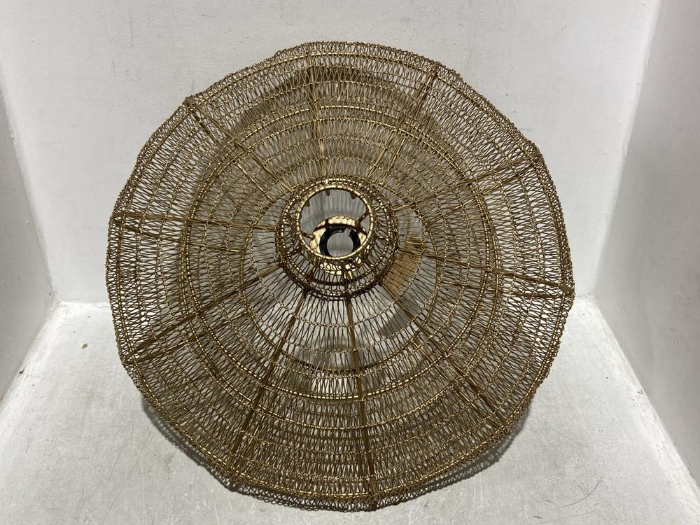 Lot 121  
            Chesterfield SR44 - Parcel Delivery Only 

                
NKUKU MUKUNI WIRE LAMPSHADE - ANTIQUE BRASS - ONE SIZE - ITEM NO. ML4601 - ORIGIN...