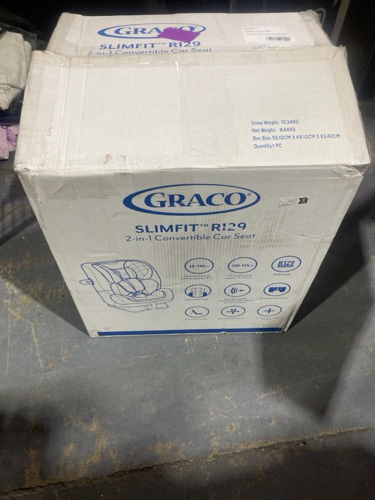 Lot 1248  
            Chesterfield SR44 - Parcel Delivery Only 

                
GRACO SLIM FIT R129 2 IN 1 CONVERTIBLE CAR SEAT (LOCATION: C7)