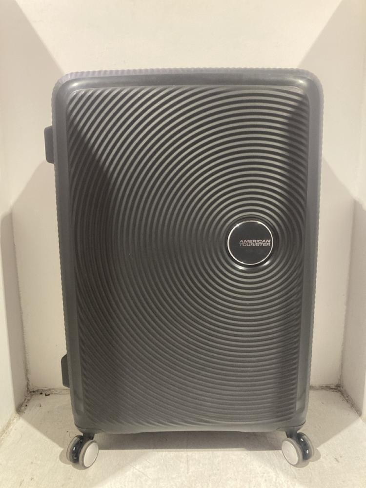 Lot 1249  
            Chesterfield SR44 - Parcel Delivery Only 

                
AMERICAN TOURISTER LARGE BLACK SPIN SUITCASE (LOCATION: C7)