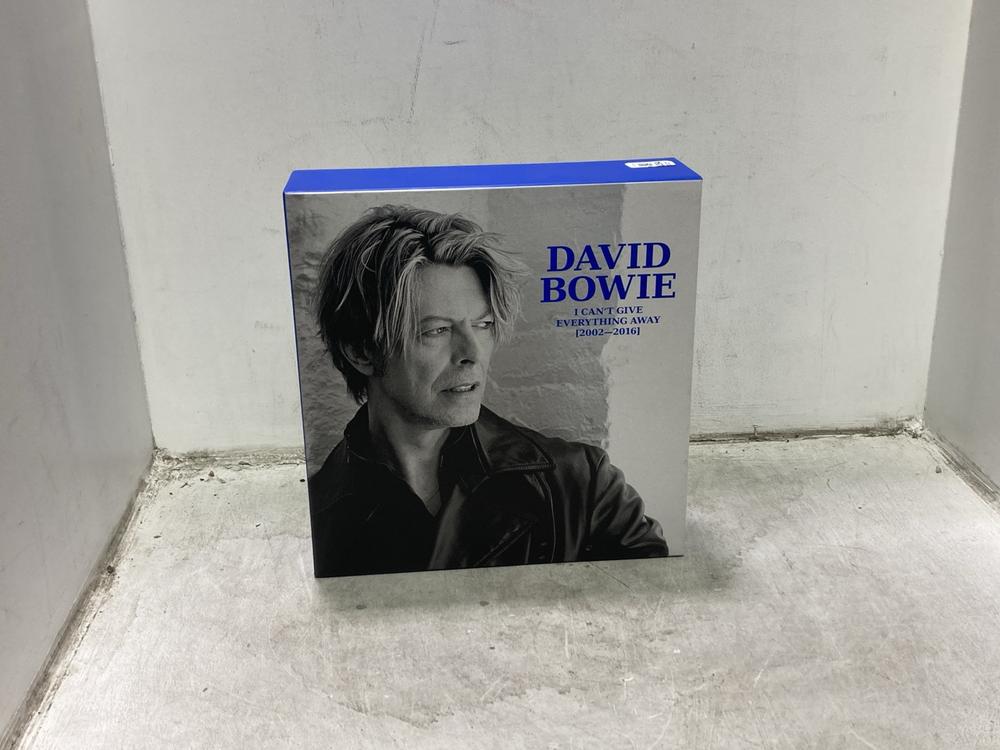 Lot 1264  
            Chesterfield SR44 - Parcel Delivery Only 

                
DAVID BOWIE I CAN'T GIVE EVERYTHING AWAY 2002-2016 (LOCATION: C8)