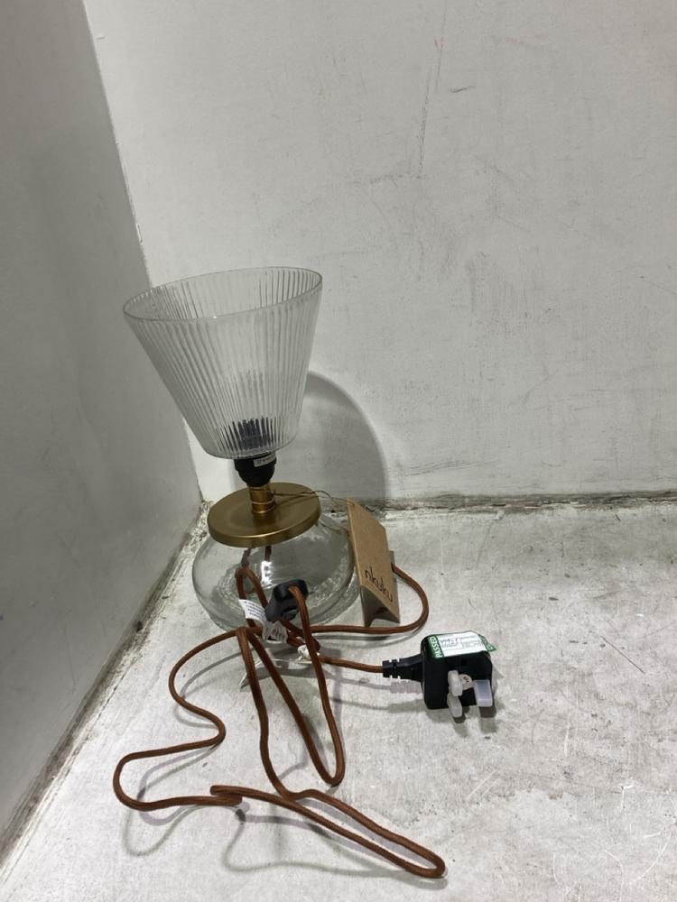 Lot 1277  
            Chesterfield SR44 - Parcel Delivery Only 

                
NKUKU DIMALAI RECYCLED GLASS TABLE LAMP - CLEAR - ITEM NO. DI0101 - ORIGINAL RRP ...