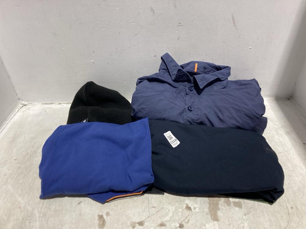 Lot 1316  
            Chesterfield SR44 - Parcel Delivery Only 

                
4 X ASSORTED CLOTHING ITEMS TO INCLUDE BOSS T SHIRT SIZE MEDIUM (LOCATION: B1)