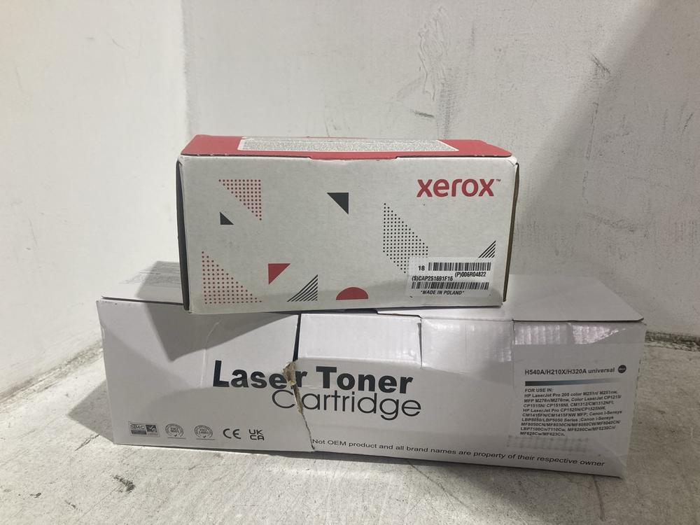 Lot 1330  
            Chesterfield SR44 - Parcel Delivery Only 

                
2 X ASSORTED ITEMS TO INCLUDE XEROX C320 PRINTER CARTRIDGE (LOCATION: B2)