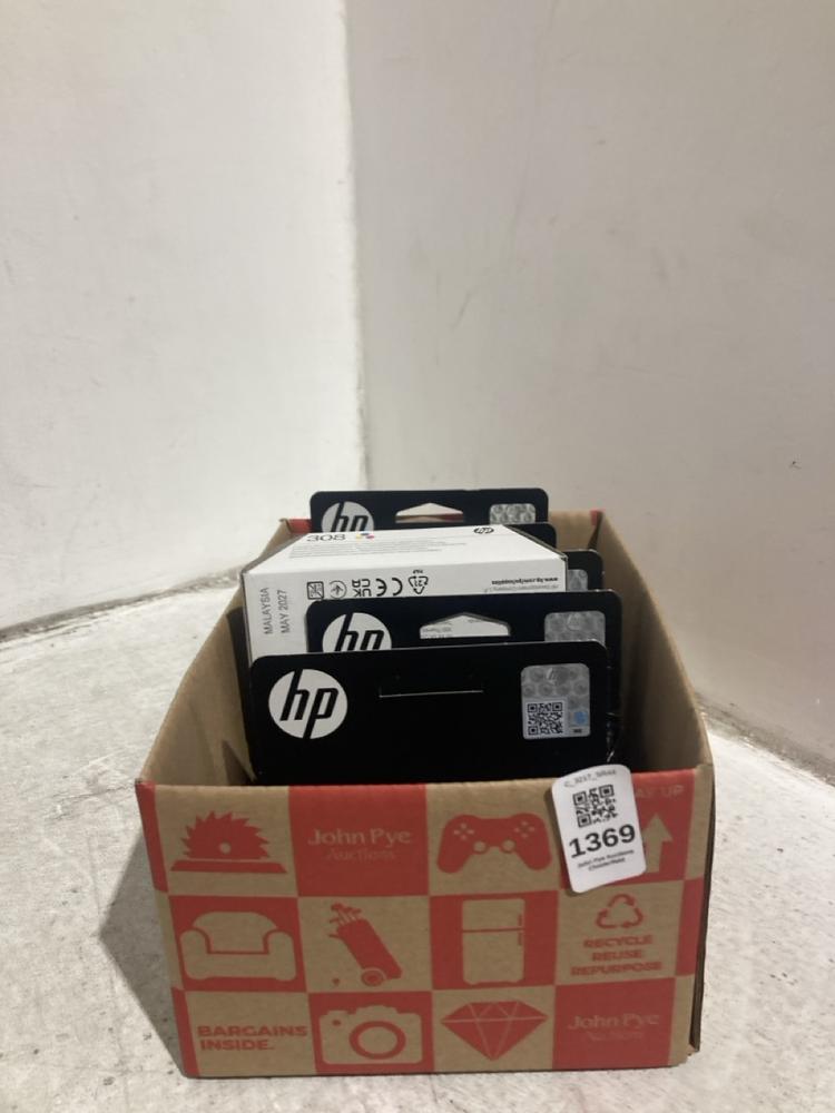Lot 1369  
            Chesterfield SR44 - Parcel Delivery Only 

                
BOX OF 6 X HP 308 PRINTER INK REPLACEMENT CARTRIDGES (LOCATION: B2)