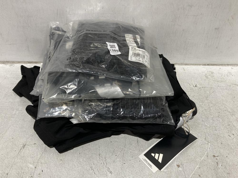 Lot 1389  
            Chesterfield SR44 - Parcel Delivery Only 

                
QTY OF ASSORTED CLOTHING TO INCLUDE ADIDAS BOXERS SIZE UK 40 (LOCATION: B3)