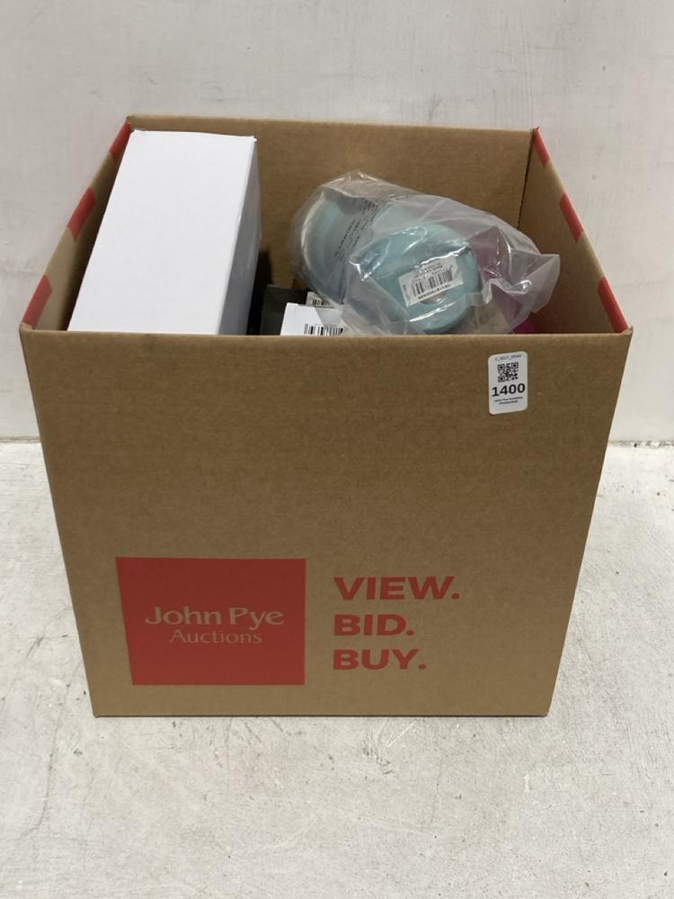 Lot 1400  
            Chesterfield SR44 - Parcel Delivery Only 

                
BOX OF ASSORTED ITEMS TO INCLUDE ION SPORTS DRINKS BOTTLE (LOCATION: B3)