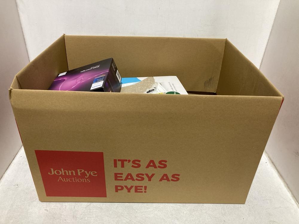 Lot 1401  
            Chesterfield SR44 - Parcel Delivery Only 

                
BOX OF ASSORTED ITEM TO INCLUDE PHILIPS HUE SOLO LIGHTSTRIP (LOCATION: B3)