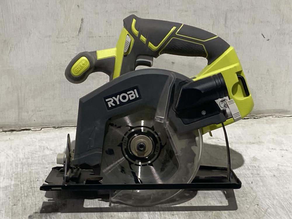 Lot 1404  
            Chesterfield SR44 - Parcel Delivery Only 

                
RYOBI TABLE SAW (LOCATION: B4)