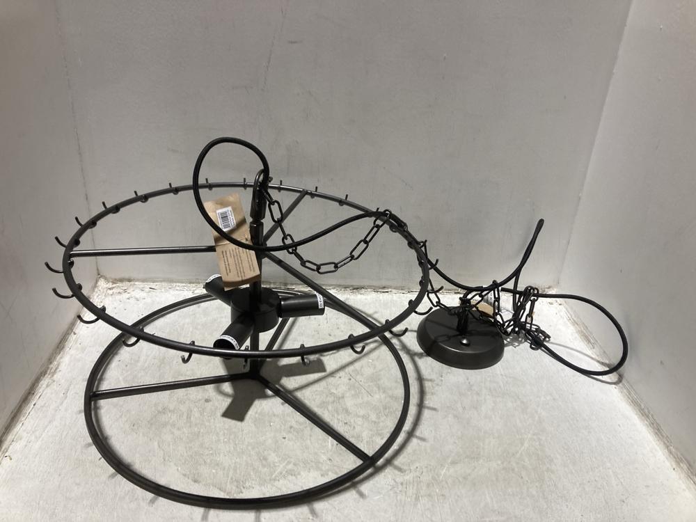 Lot 152  
            Chesterfield SR44 - Parcel Delivery Only 

                
NKUKU NAUKA STATEMENT PENDANT - AGED BRONZE & CLEAR - ITEM NO. NP5201 - ORIGINAL ...