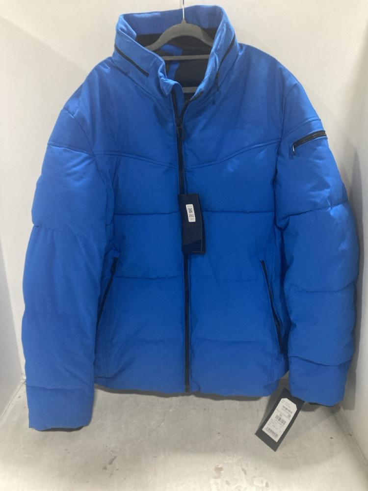 Lot 251  
            Chesterfield SR44 - Parcel Delivery Only 

                
BUGATTI FLEXCITY COAT IN BLUE - UK SIZE XL (LOCATION: F1)