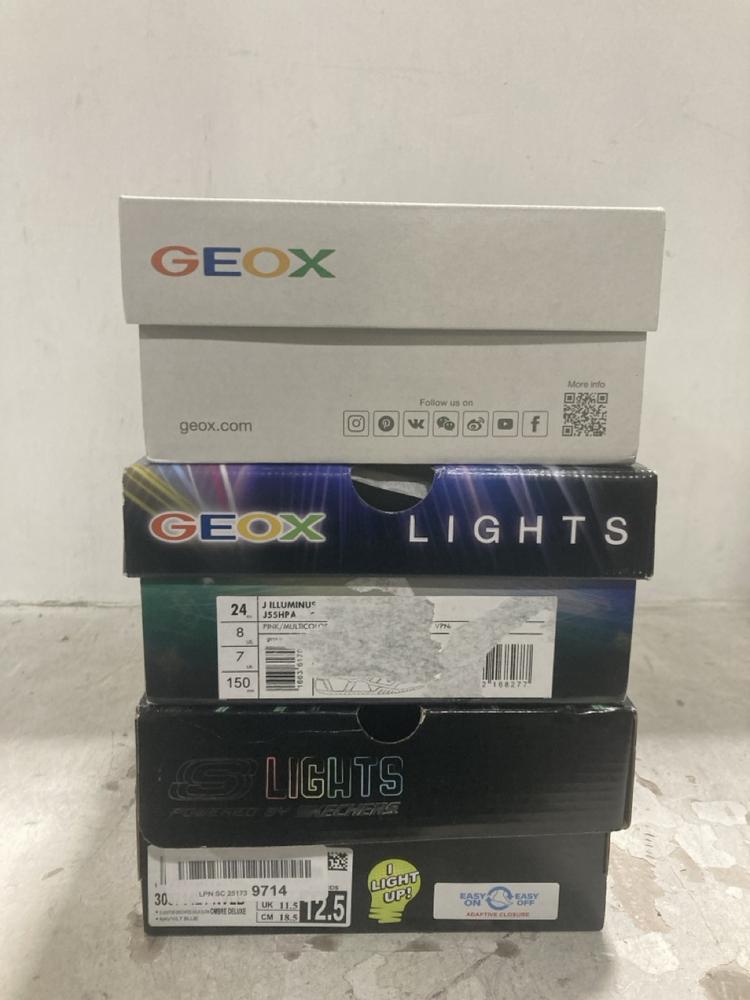 Lot 255  
            Chesterfield SR44 - Parcel Delivery Only 

                
3 X ASSORTED SHOES TO INCLUDE GEOX ECLIPSE IN WHITE/NAVY SIZE 8.5 (LOCATION: F1)