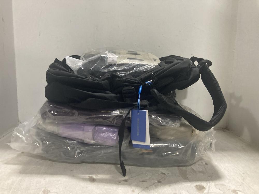 Lot 270  
            Chesterfield SR44 - Parcel Delivery Only 

                
7 X ASSORTED BAGS TO INCLUDE BECOJADDE (LOCATION: F1)