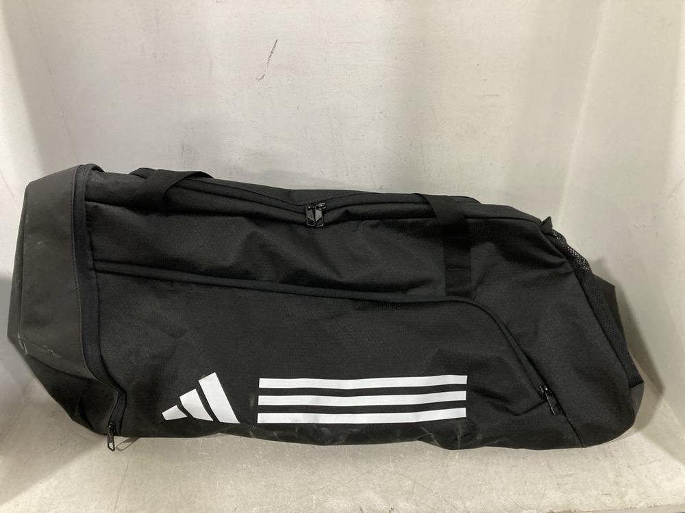 Lot 323  
            Chesterfield SR44 - Parcel Delivery Only 

                
5 X ASSORTED BAGS TO INCLUDE STANLEY UTILITY BELT IN BLACK (LOCATION: F2)