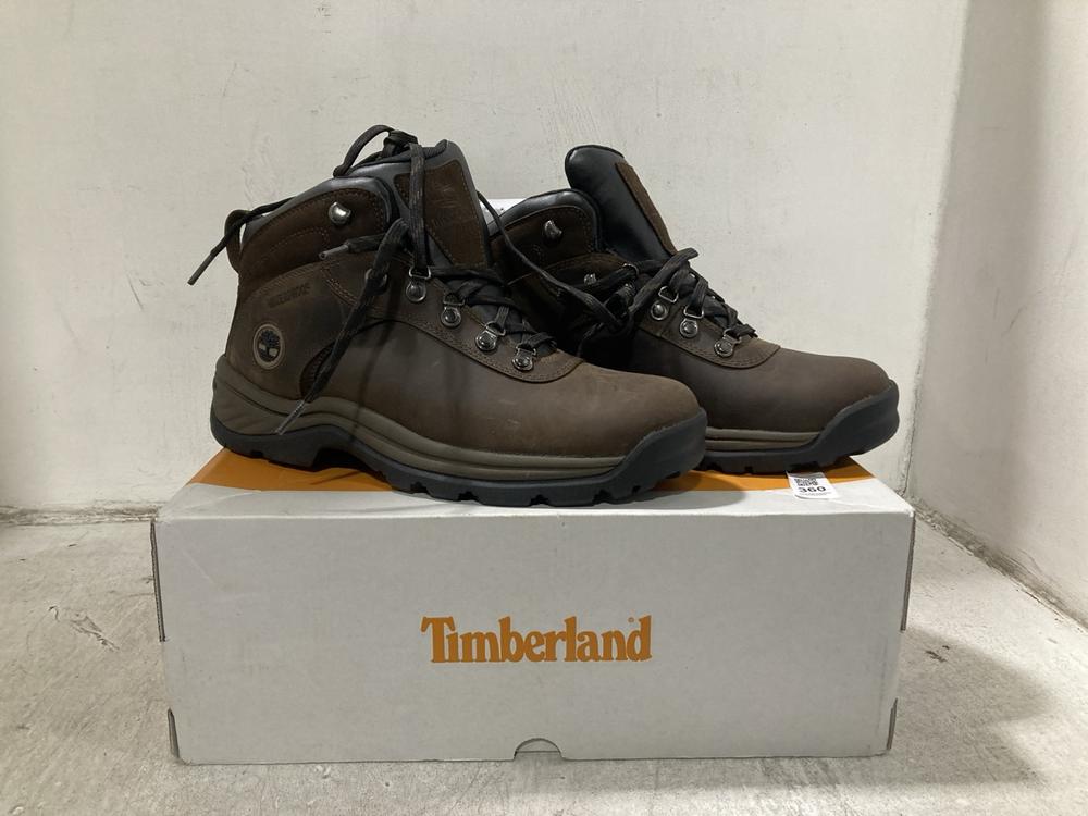 Lot 360  
            Chesterfield SR44 - Parcel Delivery Only 

                
TIMBERLAND FLUME WATERPROOF HIKING BOOTS IN DARK BROWN SIZE 8 (LOCATION: F3)