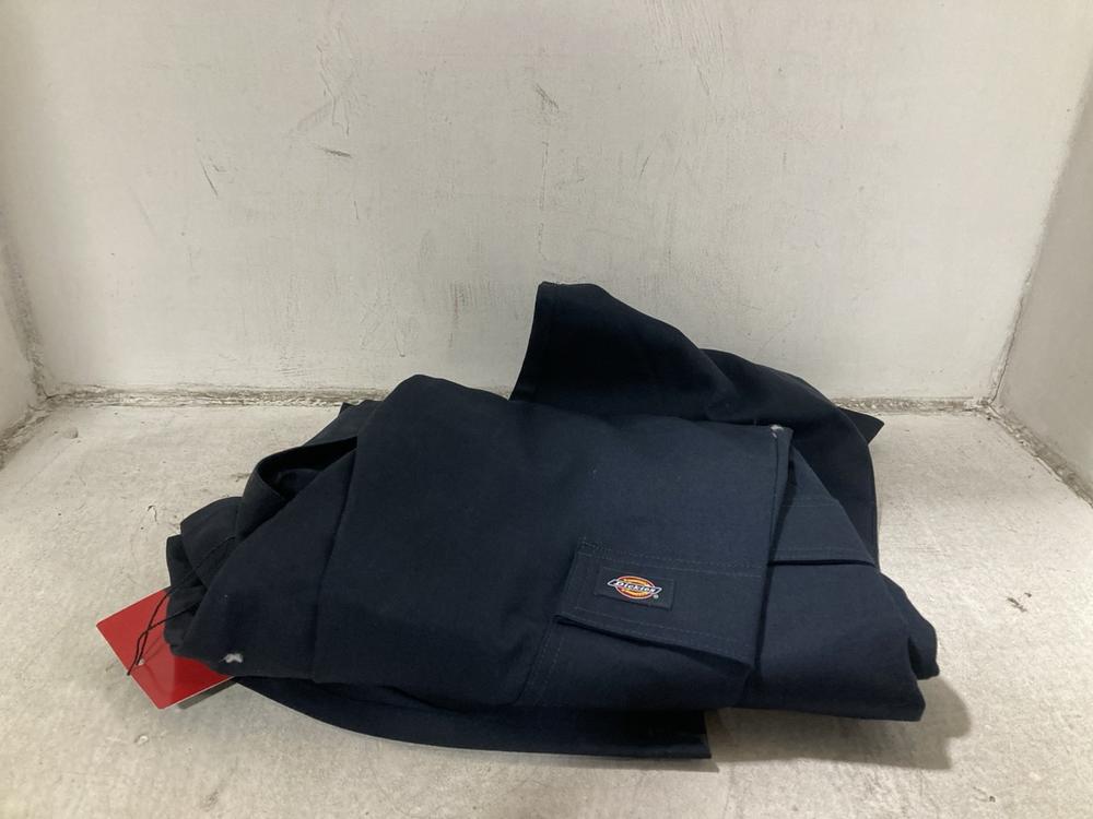 Lot 365  
            Chesterfield SR44 - Parcel Delivery Only 

                
BOX OF ASSORTED WORK WEAR TO INCLUDE DICKIES WORK OVERALLS IN BLUE SIZE XL (LOCAT...