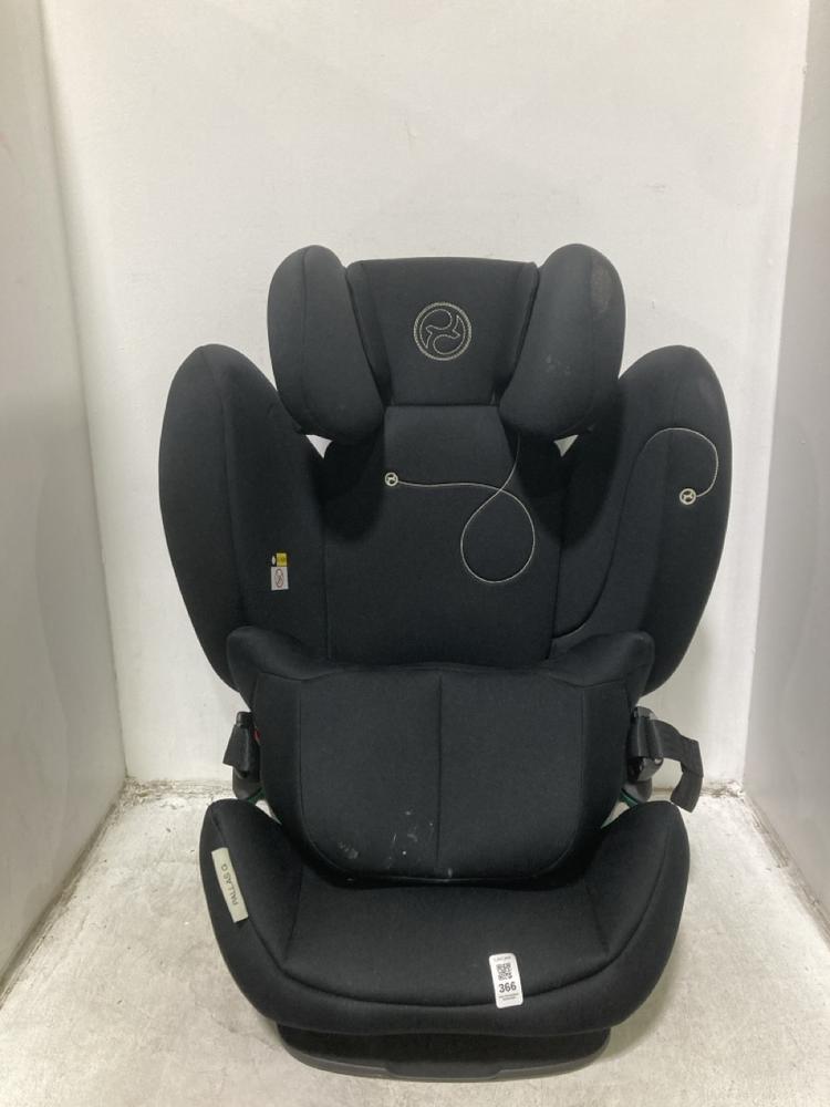 Lot 366  
            Chesterfield SR44 - Parcel Delivery Only 

                
CYBEX CHILDS CAR SEAT IN BLACK (LOCATION: F4)