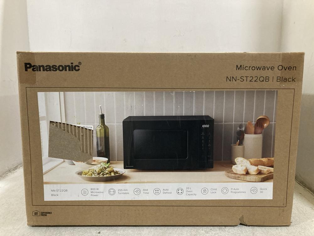 Lot 433  
            Chesterfield SR44 - Parcel Delivery Only 

                
PANASONIC MICROWAVE OVEN 20 LITRE IN BLACK NN-ST22QB (LOCATION: F6)