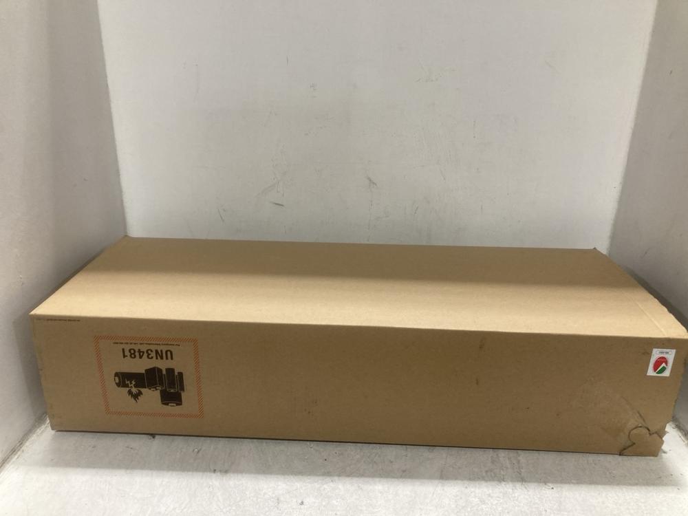 Lot 497  
            Chesterfield SR44 - Parcel Delivery Only 

                
DYSON V8 ABSOLUTE CORDLESS STICK VACUUM CLEANER (LOCATION: F8)