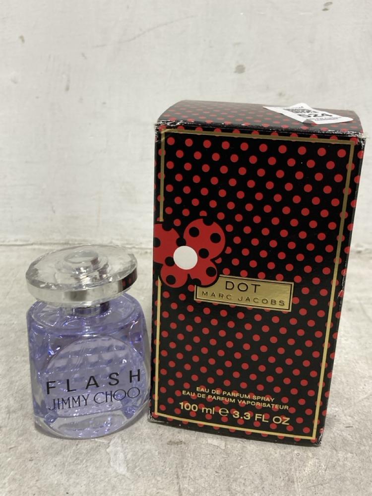 Lot 524  
            Chesterfield SR44 - Parcel Delivery Only 

                
MARC JACOBS DOT EAU DE PARFUM SPRAY 100ML TO INCLUDE FLASH JIMMY CHOO 60ML (LOCAT...