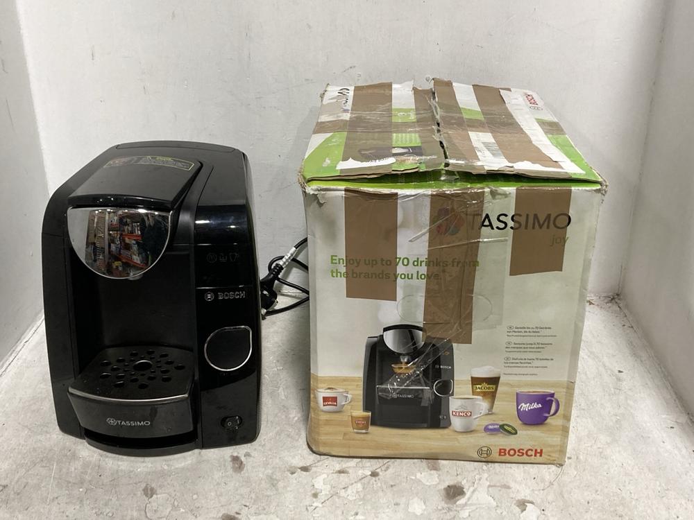 Lot 538  
            Chesterfield SR44 - Parcel Delivery Only 

                
2 X TASSIMO JOY COFFEE MACHINES (LOCATION: E1)