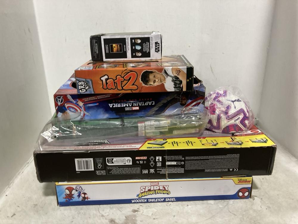 Lot 540  
            Chesterfield SR44 - Parcel Delivery Only 

                
7 X ASSORTED KIDS TOYS TO INCLUDE TAT2 KIDS TATTOO GUN (LOCATION: E1)