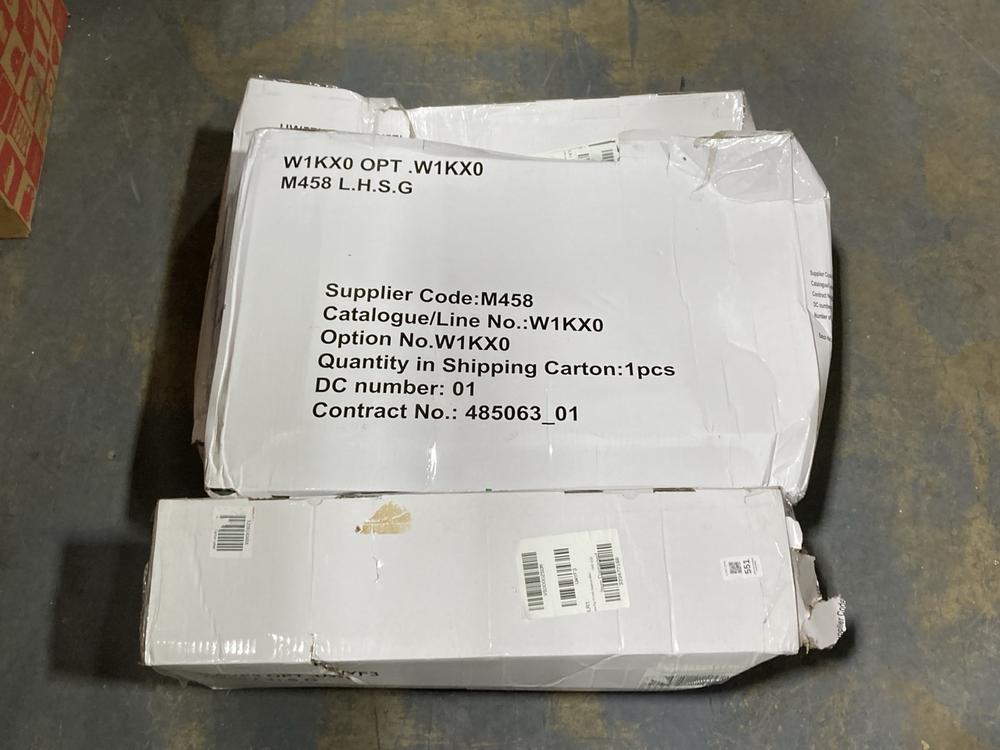 Lot 551  
            Chesterfield SR44 - Parcel Delivery Only 

                
3 X ASSORTED KIDS ITEMS TO INCLUDE PEPPA PIG 10 INCH BALANCE BIKE (LOCATION: E1)