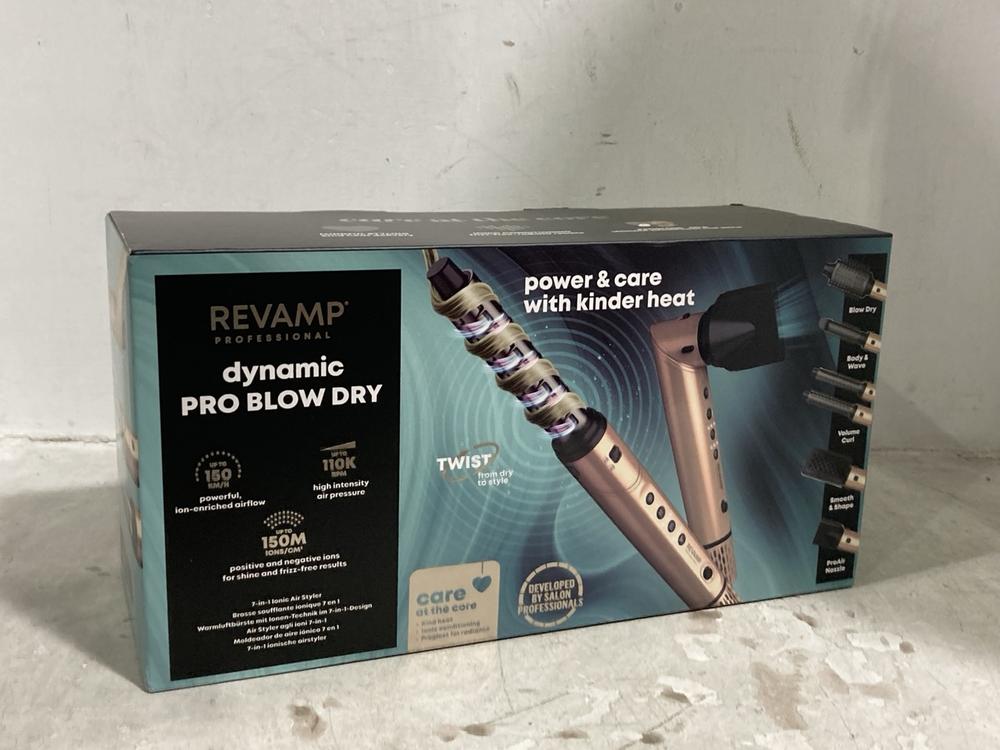 Lot 564  
            Chesterfield SR44 - Parcel Delivery Only 

                
REVAMP DYNAMIC RADIANCE PRO BLOW DRY 7 IN 1 (LOCATION: E2)