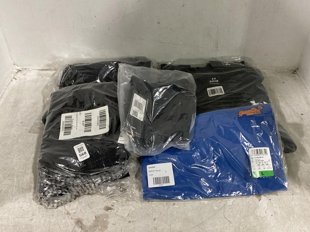 Lot 568  
            Chesterfield SR44 - Parcel Delivery Only 

                
4 X ASSORTED CLOTHING ITEMS TO INCLUDE THE NORTH FACE TAPERED PANTS IN BLACK SIZE...