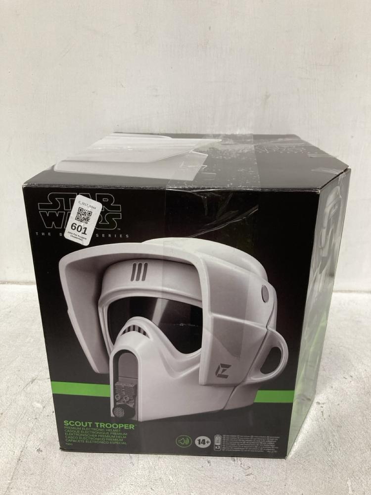 Lot 601  
            Chesterfield SR44 - Parcel Delivery Only 

                
STAR WARS SCOUT TROOPER PREMIUM ELECTRONIC HELMET (LOCATION: E3)
