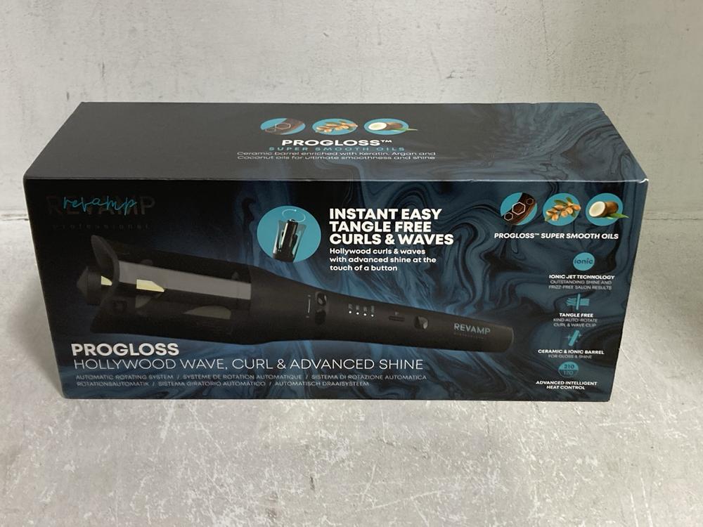 Lot 648  
            Chesterfield SR44 - Parcel Delivery Only 

                
REVAMP PROGLOSS HOLLYWOOD WAVE CURL AND ADVANCE SHINE ROTATING SYSTEM (LOCATION: E4)