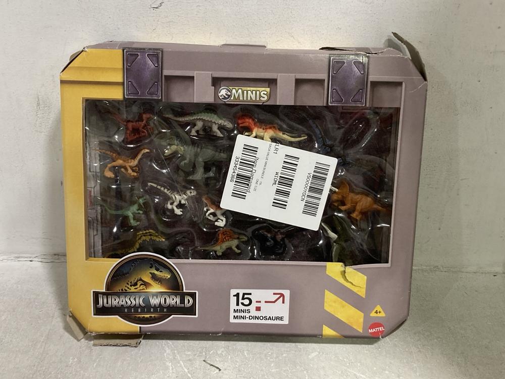 Lot 667  
            Chesterfield SR44 - Parcel Delivery Only 

                
BOX OF ASSORTED KIDS TOYS TO INCLUDE CRAYOLA LIGHT UP TRACING PAD (LOCATION: E4)