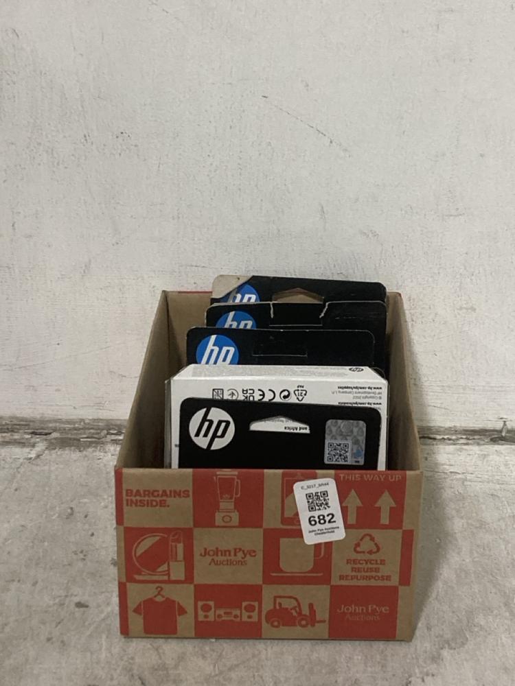 Lot 682  
            Chesterfield SR44 - Parcel Delivery Only 

                
6 X ASSORTED HP INKS TO INCLUDE HP 308 TRI COLOUR (LOCATION: E5)