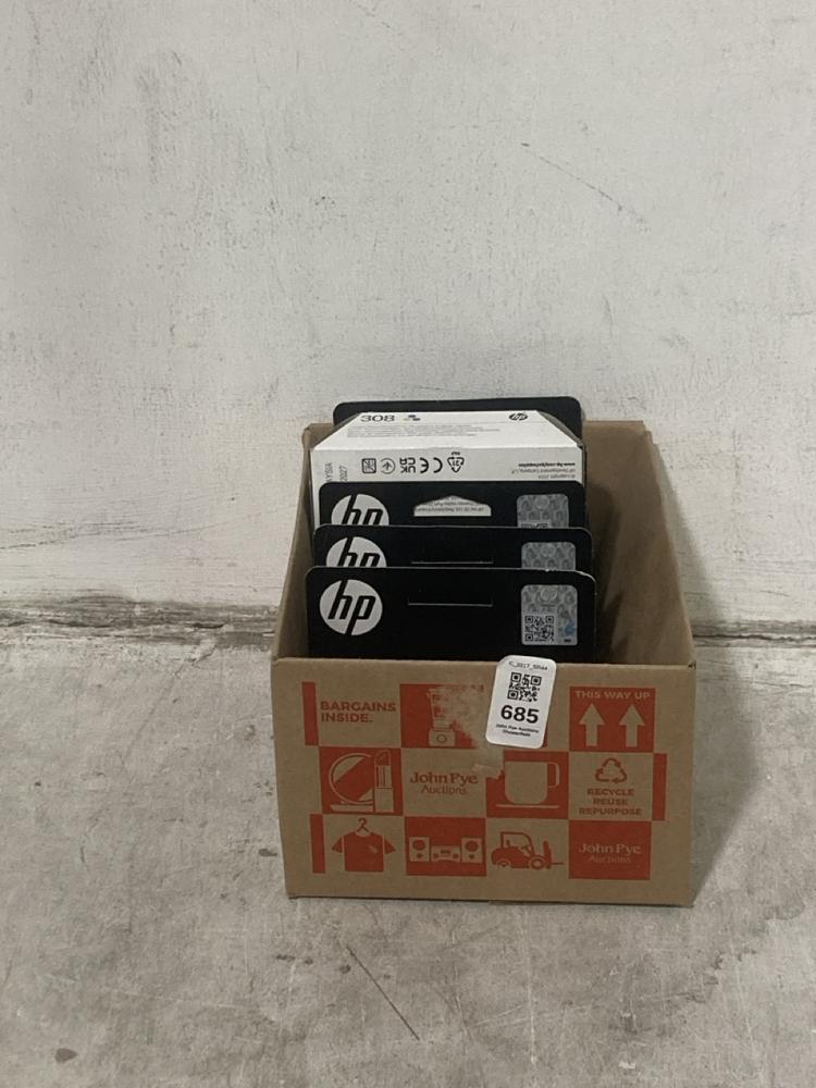 Lot 685  
            Chesterfield SR44 - Parcel Delivery Only 

                
6 X ASSORTED HP INKS TO INCLUDE HP 308 TRI COLOUR (LOCATION: E5)