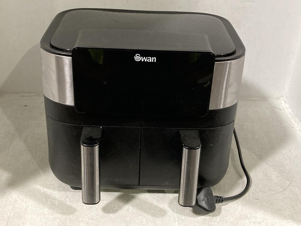 Lot 761  
            Chesterfield SR44 - Parcel Delivery Only 

                
SWAN DUAL BASKET AIR FRYER MODEL NO SD60440 (LOCATION: E7)