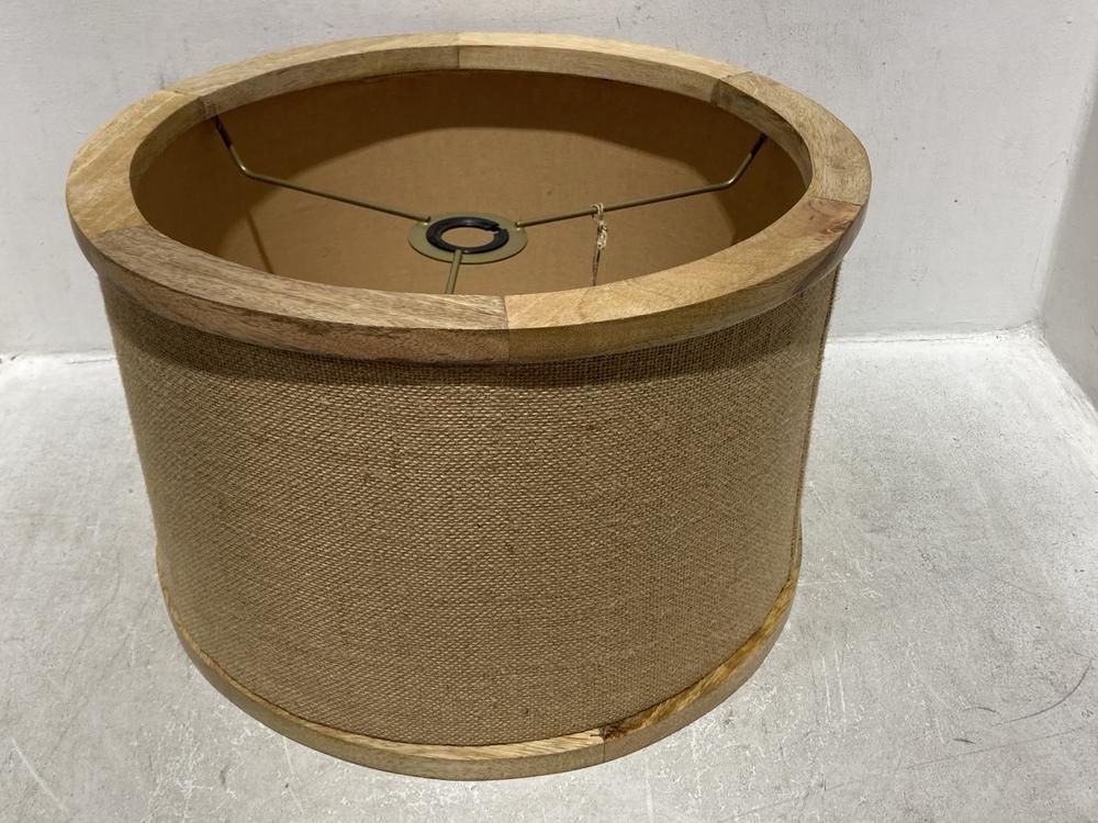 Lot 82  
            Chesterfield SR44 - Parcel Delivery Only 

                
NKUKU DARAT MANGO WOOD & JUTE LAMPSHADE - NATURAL - ITEM NO. DL0801 - ORIGINAL RR...