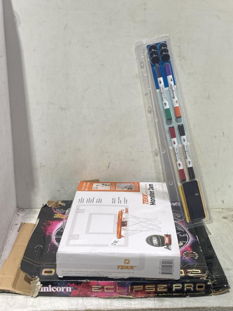 Lot 841  
            Chesterfield SR44 - Parcel Delivery Only 

                
3 X ASSORTED ITEMS TO INCLUDE TEKK BASKETBALL HOOP (LOCATION: D1)