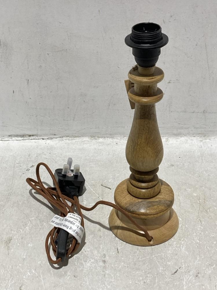 Lot 85  
            Chesterfield SR44 - Parcel Delivery Only 

                
NKUKU USHA MANGO WOOD LAMP - MANGO WOOD - 35 X 12CM (DIA) (EU COMPATIBLE) - ITEM ...