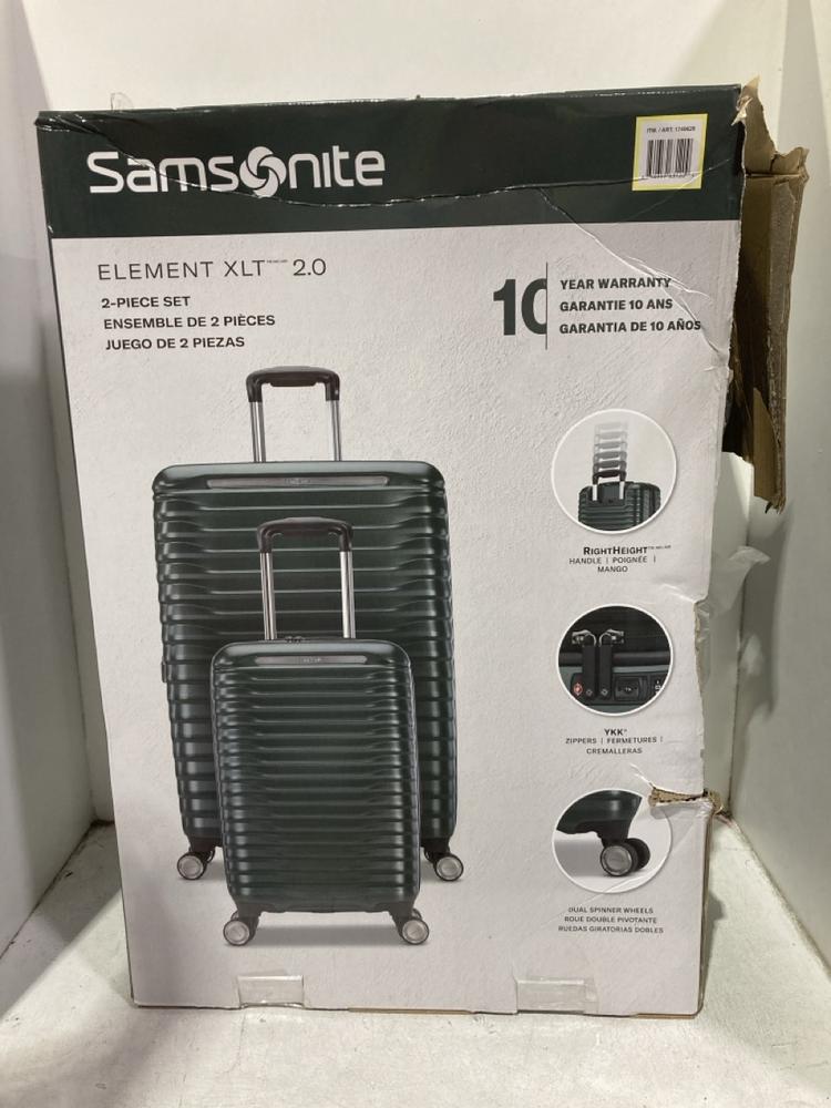 Lot 884  
            Chesterfield SR44 - Parcel Delivery Only 

                
SAMSONITE SUITCASE HARD SHELL IN GREY (LOCATION: D3)