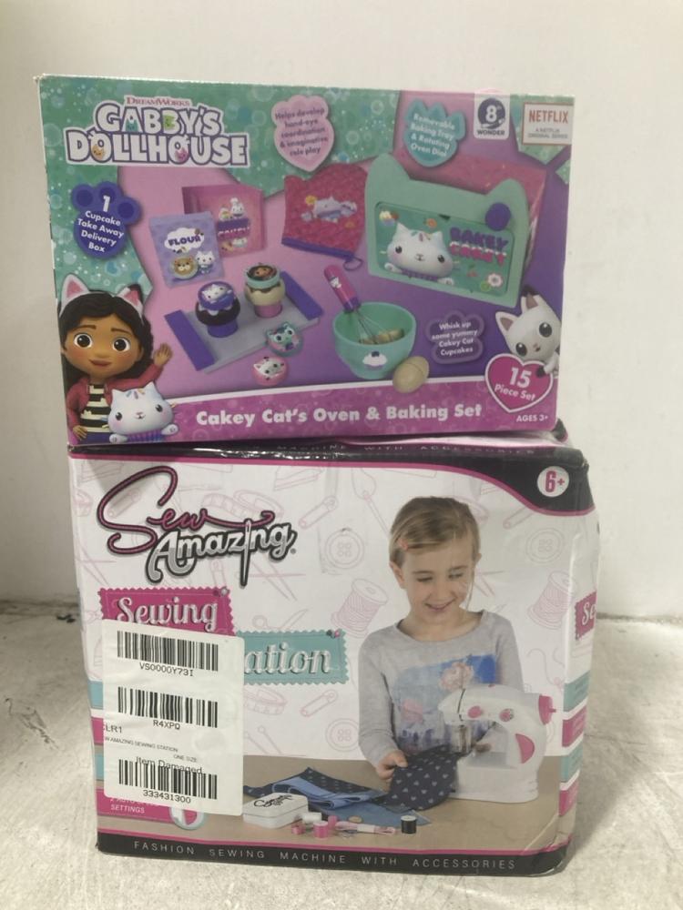 Lot 929  
            Chesterfield SR44 - Parcel Delivery Only 

                
2 X ASSORTED ITEMS TO INCLUDE GABBY DOLLHOUSE OVEN & BAKERY SET (LOCATION: D5)