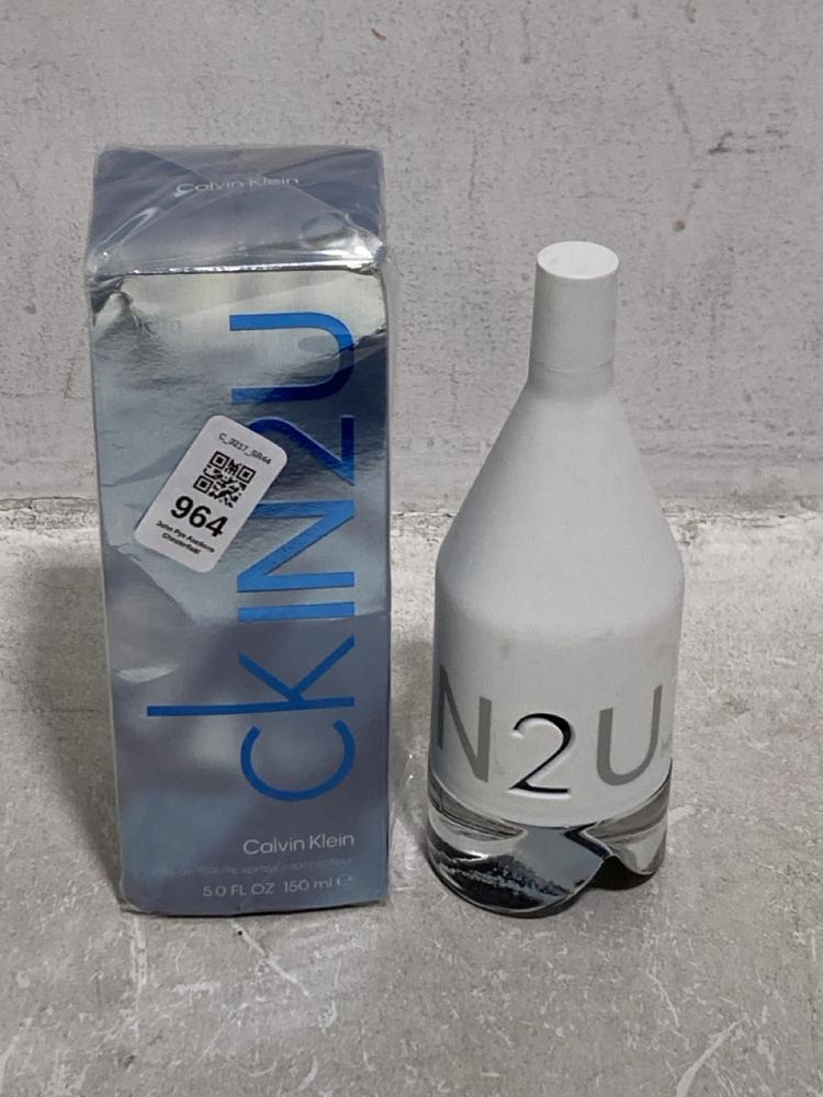 Lot 964  
            Chesterfield SR44 - Parcel Delivery Only 

                
2 X CALVIN KLEIN CK IN 2U 100ML EAU DE TOILETTE (LOCATION: D6)