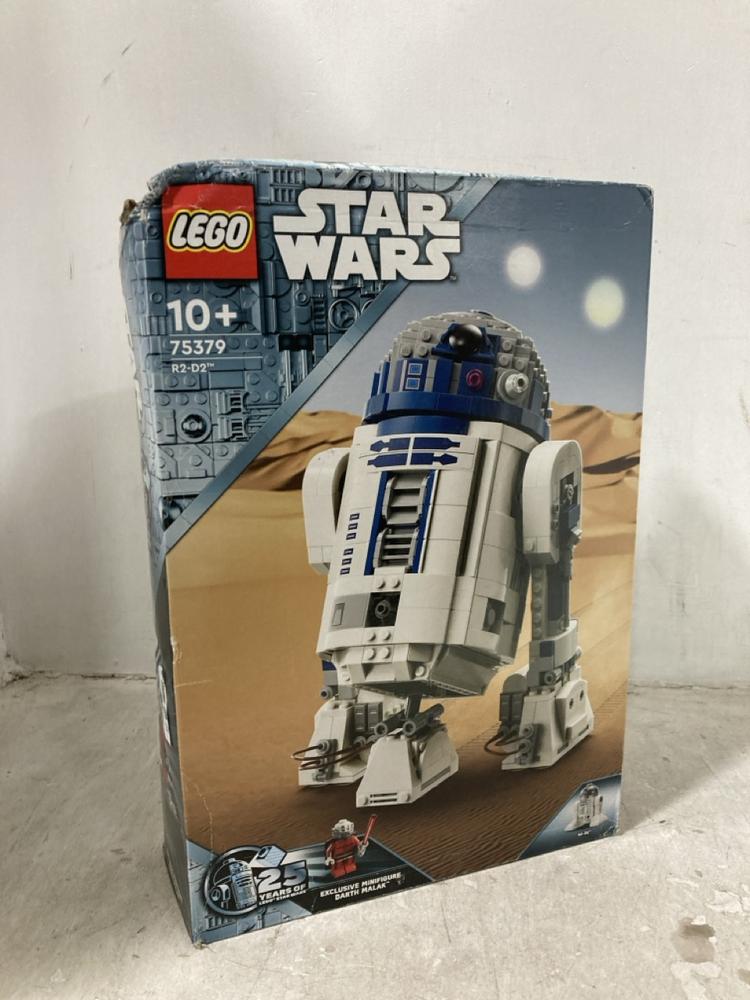 Lot 994  
            Chesterfield SR44 - Parcel Delivery Only 

                
LEGO STAR WARS 25 YEAR ANNIVERSARY R2D2 SET (LOCATION: D7)
