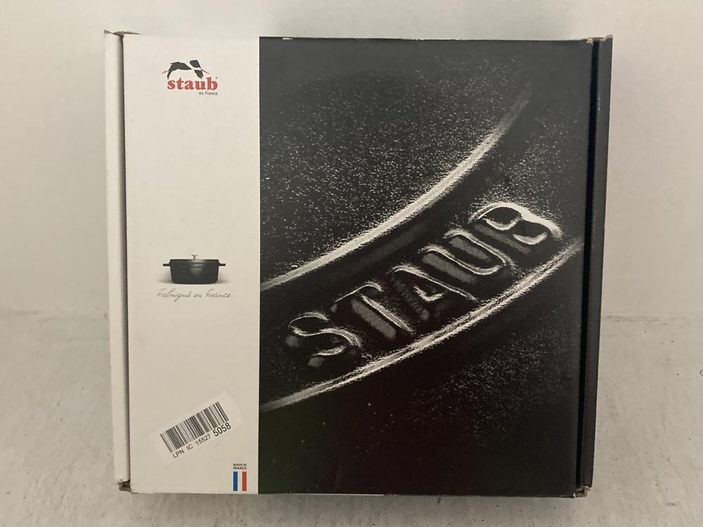 Lot 126  
            Chesterfield SR47 - Parcel Delivery Only 

                
STAUB CAST IRON 28CM CHISTERA ORIGINAL RRP £233 (LOCATION: A3)