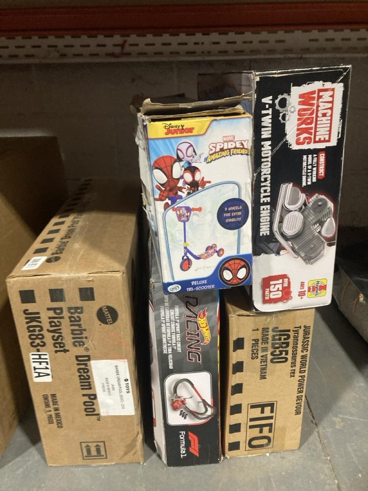 Lot 166  
            Chesterfield SR47 - Parcel Delivery Only 

                
5 X ASSORTED CHILDRENS TOYS TO INCLUDE HOT WHEELS RACING FORMULA ONE SET (LOCATIO...