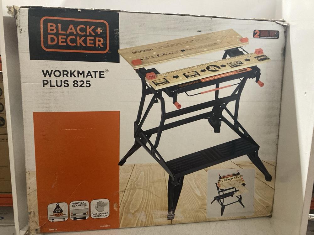 Lot 169  
            Chesterfield SR47 - Parcel Delivery Only 

                
BLACK AND DECKER WORKMATE PLUS 825 WORK BENCH ORIGINAL RRP £124 (LOCATION: A5)