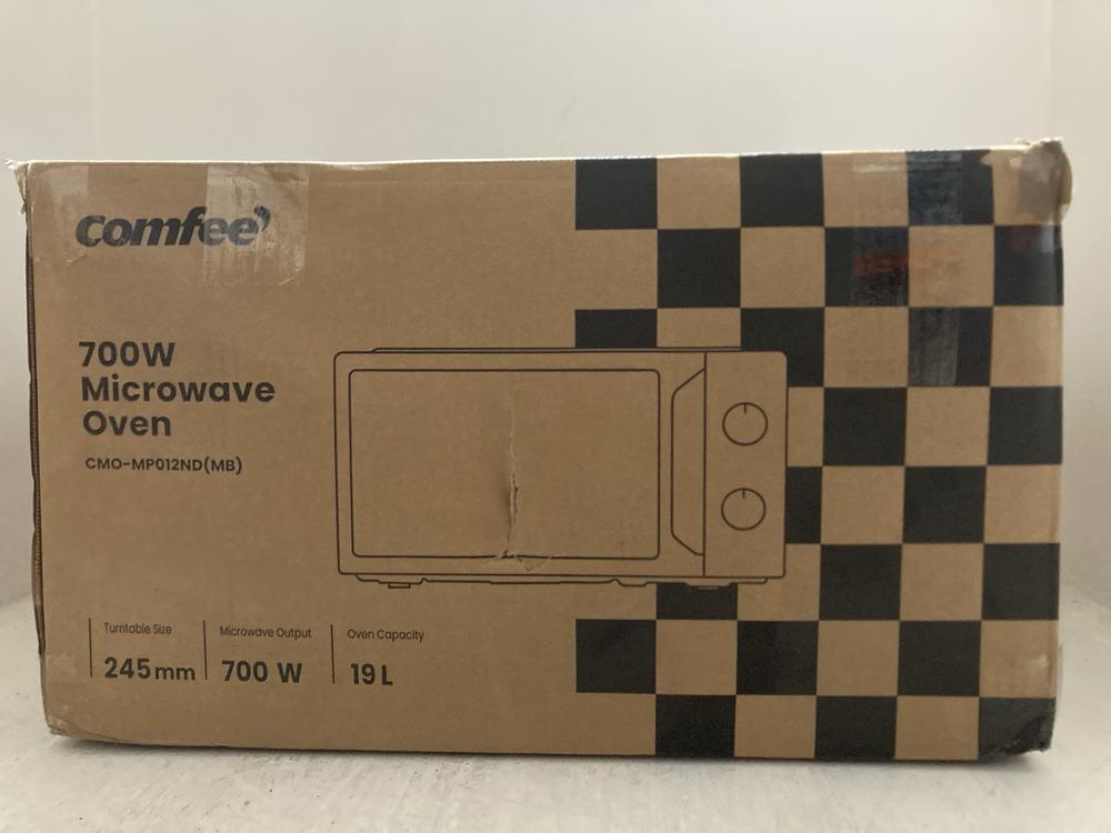 Lot 188  
            Chesterfield SR47 - Parcel Delivery Only 

                
COMFEE 700W 19L MICROWAVE OVEN (LOCATION: A5)